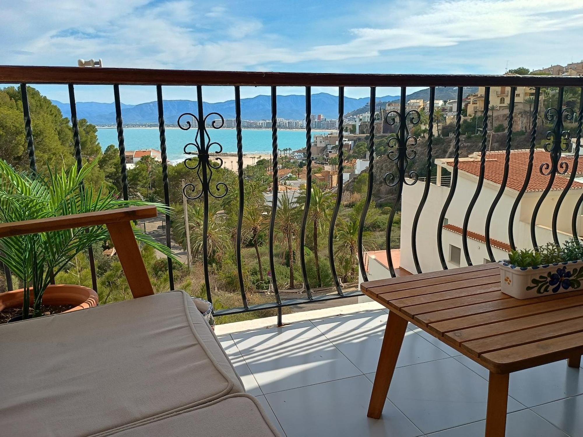 Royal Beach - Appartment With Sea View & Terrace Faro de Cullera Dış mekan fotoğraf