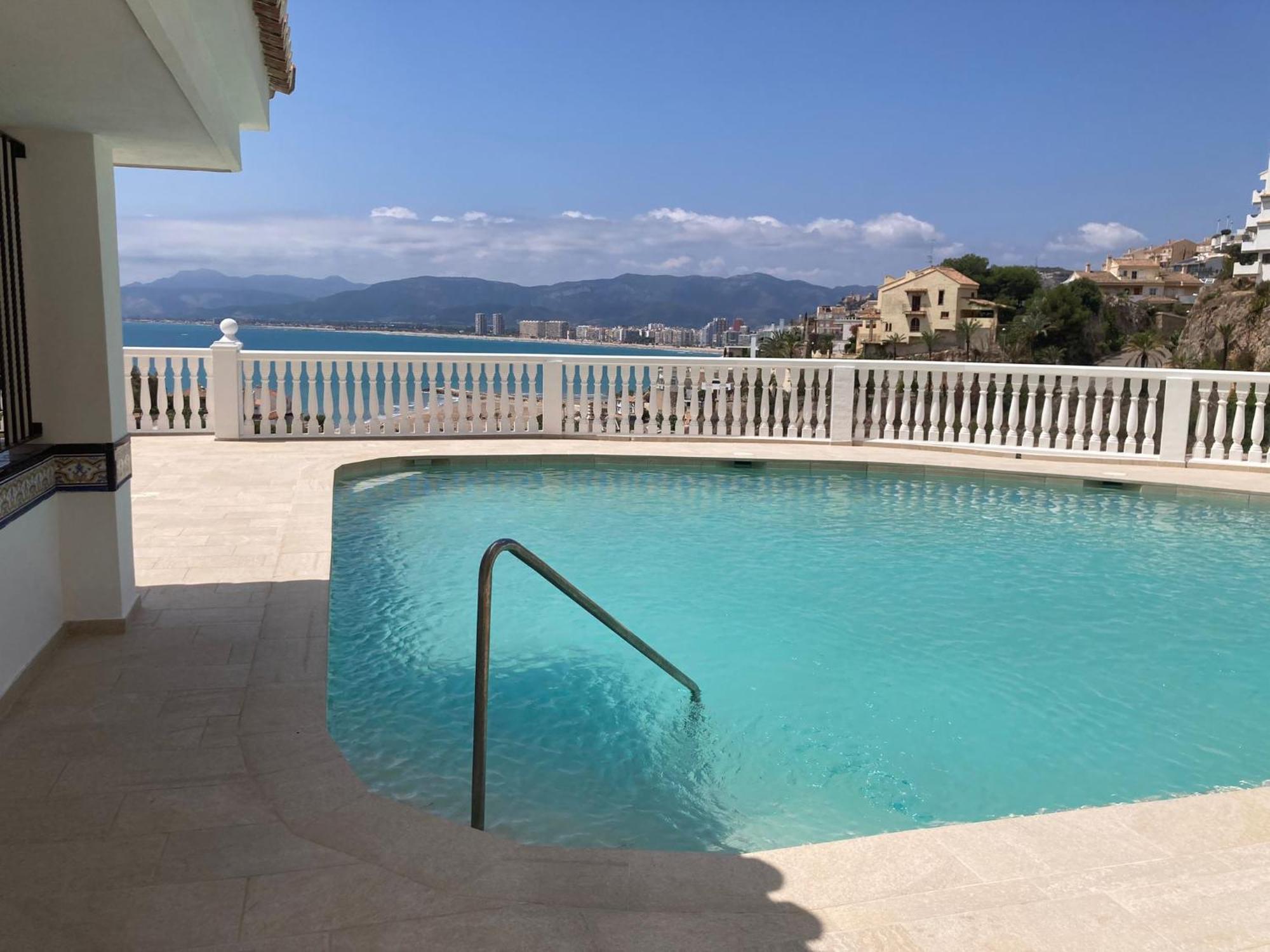 Royal Beach - Appartment With Sea View & Terrace Faro de Cullera Dış mekan fotoğraf